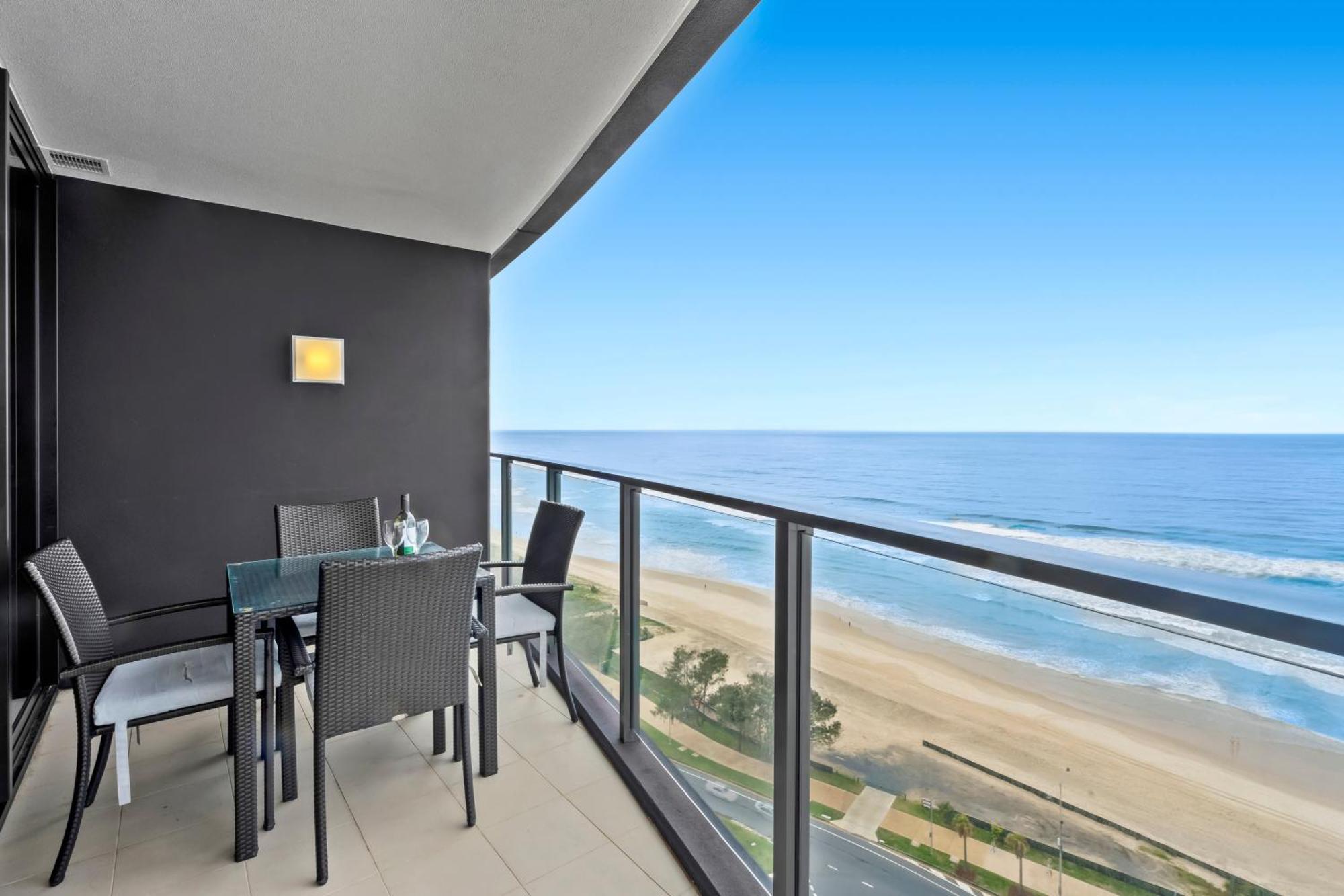 Ferienwohnung Rhapsody Surfers Paradise Beachfront Sleeps 6 - Optimise Bnb Gold Coast Exterior foto